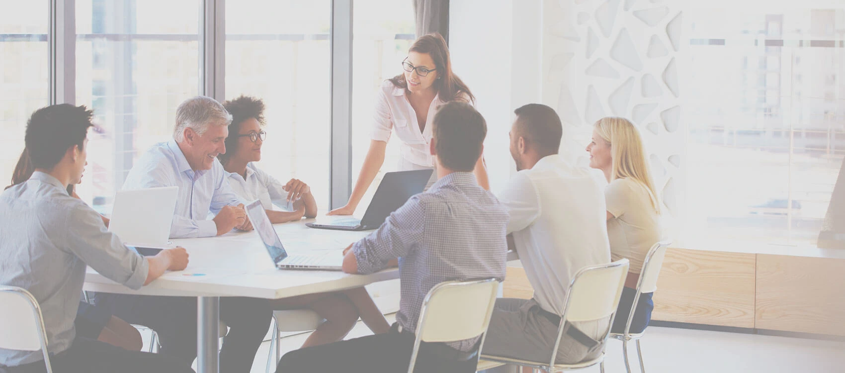 Tenha contadores especialistas para cuidar das rotinas da sua empresa.